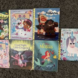 Little golden books Children's Storybook Collection  In very good used  condition ncludes Disney titles like Moana, The Little Mermaid, and more.