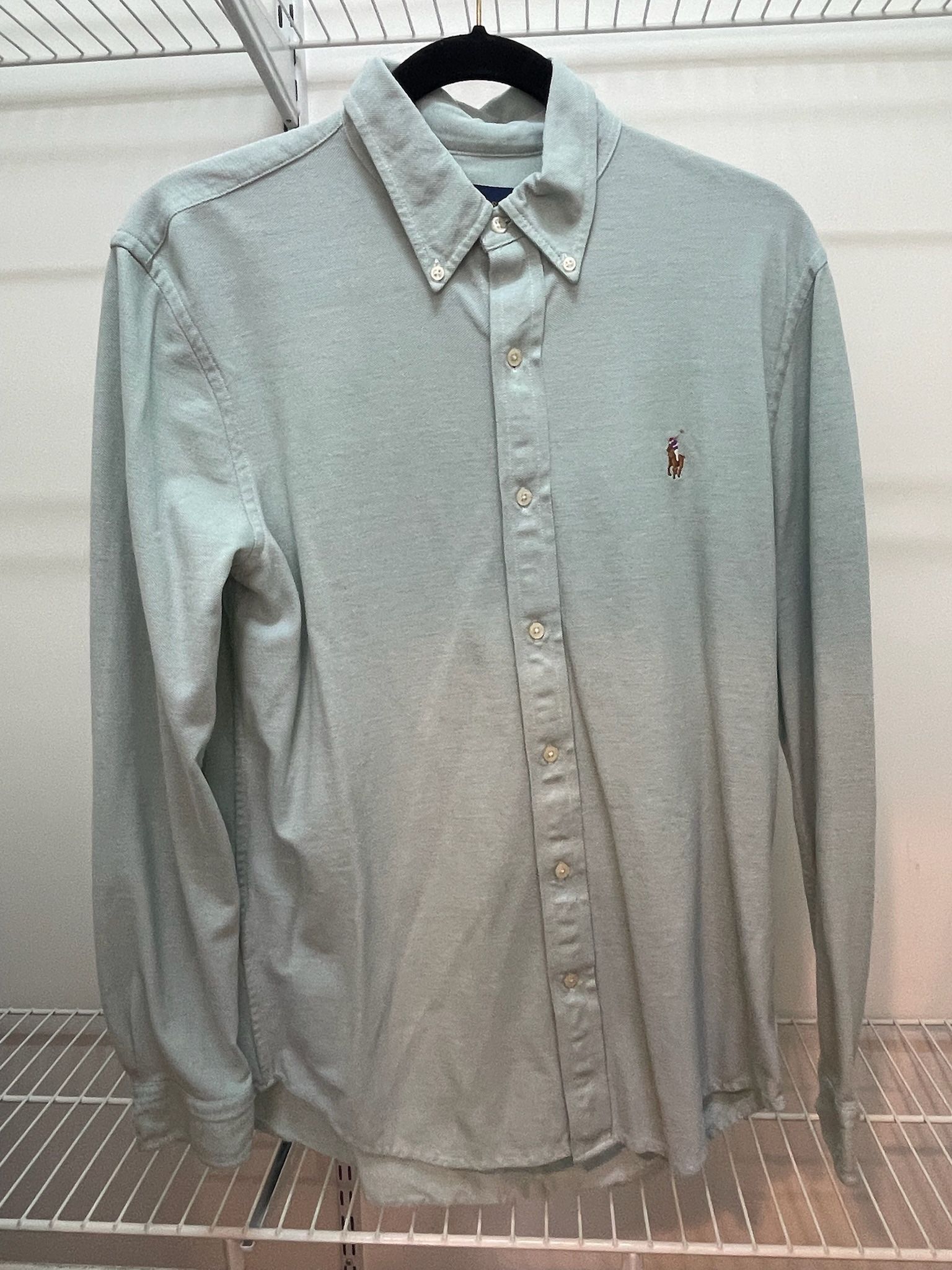 RALPH LAUREN BUTTON UP SHIRT