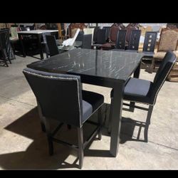 DINING SET