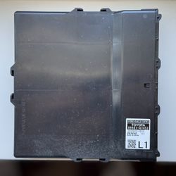 TOYOTA PRIUS HYBRID VEHICLE COMPUTER CONTROL MODULE 89(contact info removed)2 OEM