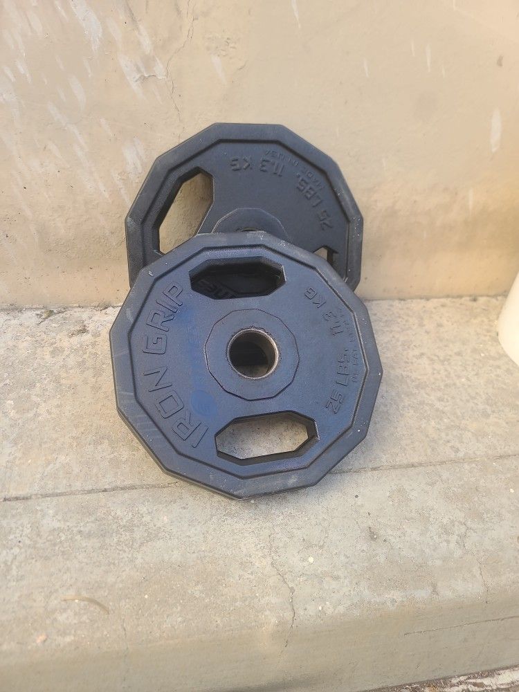 25.
Pound weights