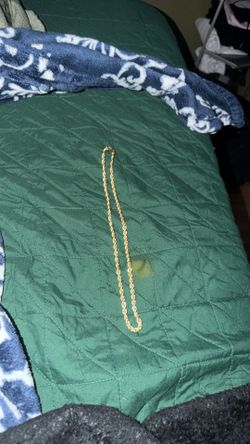 5.5 mm Gold chain solid 20 grams looking for 2000
