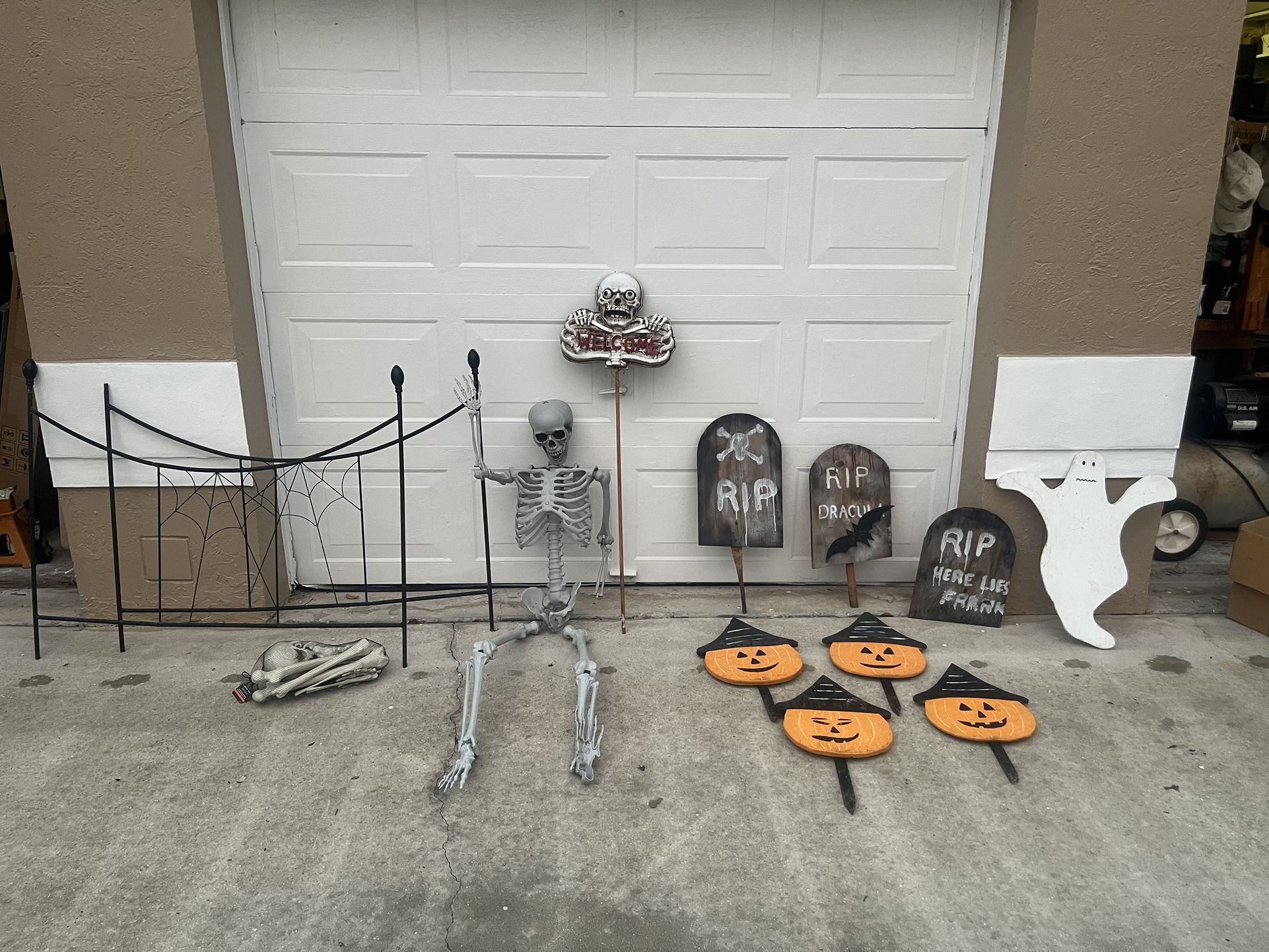 Halloween Decorations