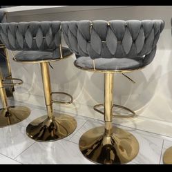 GREY & GOLD barstools 👌🏻 
