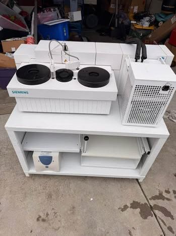 SIEMENS VIVA E System Chemistry Analyzer ( Drug Testing )