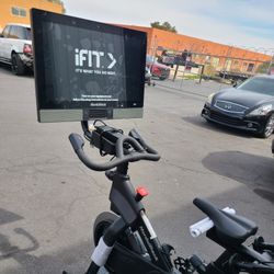 Nordictrack S27i Commercial Grade Studio Spin bike with 27" screen - 20% incline function -10% decline - 1000$