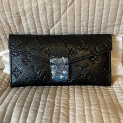 LV Wallet