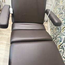 Facial & Massage  Table 