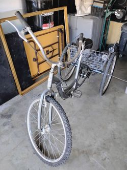 TRICYCLE