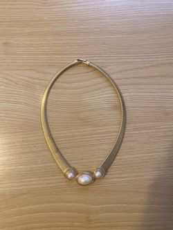 Gold tone necklace and earring set
