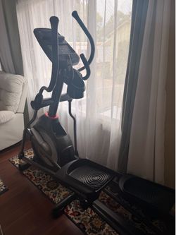 Schwinn 470 elliptical trainer