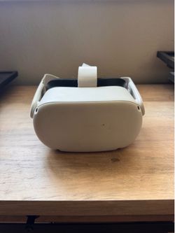 Oculus Quest 2 256GB Standalone All-in-One VR Headset