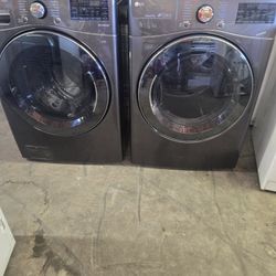 Washer And Dryer  Lg
