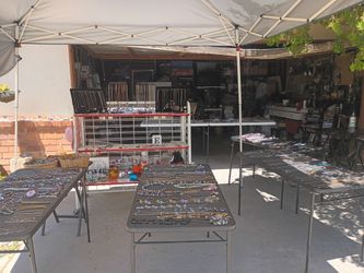 GARAGE SALE 3829 FAMBROUGH DR. 7/17, 18 & 19 7am-2pm EVERYTHING $1 EACH