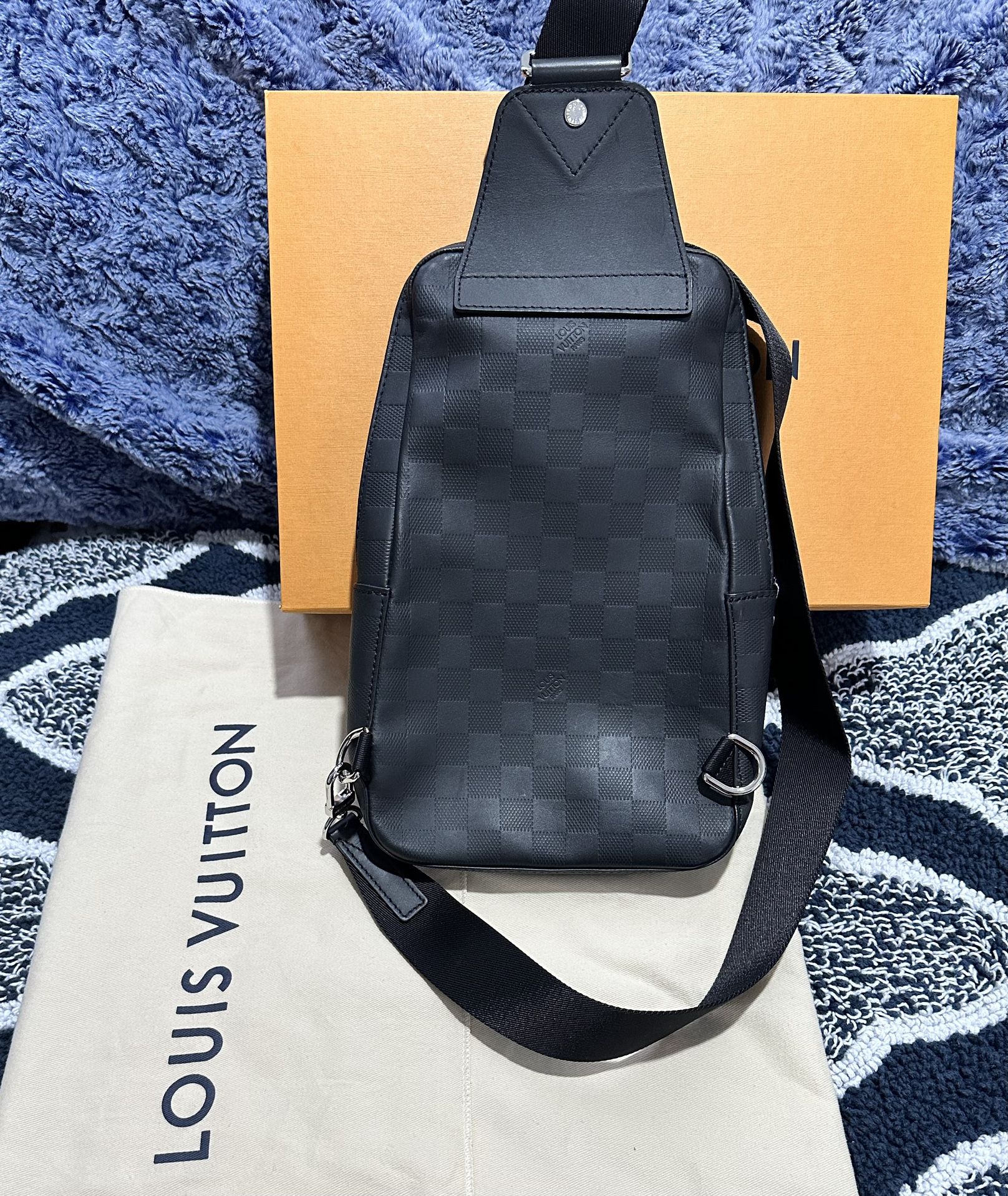 Brand New Authentic Louis Vuitton Avenue Sling Bag (All Models Now  Available) for Sale in Valley Stream, NY - OfferUp