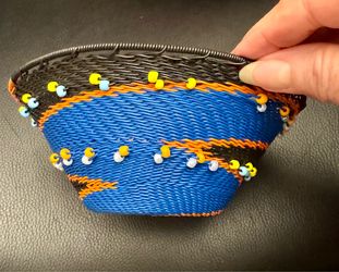 African Zulu Telephone Wire Basket Small Hand Woven Round Bowl 6” X 3” Blue/Orange.