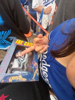 The catch bobble head