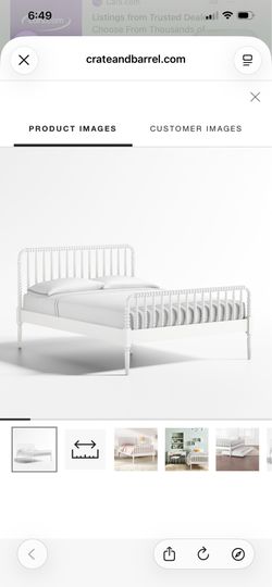 Jenny Lind White Wood Spindle (Full Size) Bed