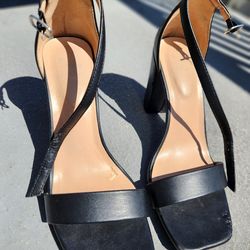 Black heel sandals (size 8)