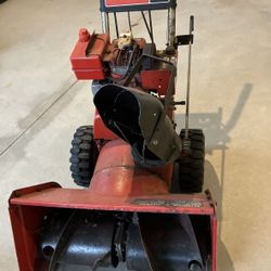 Toro Snowblower 24” 5 horsepower, 2 Stage