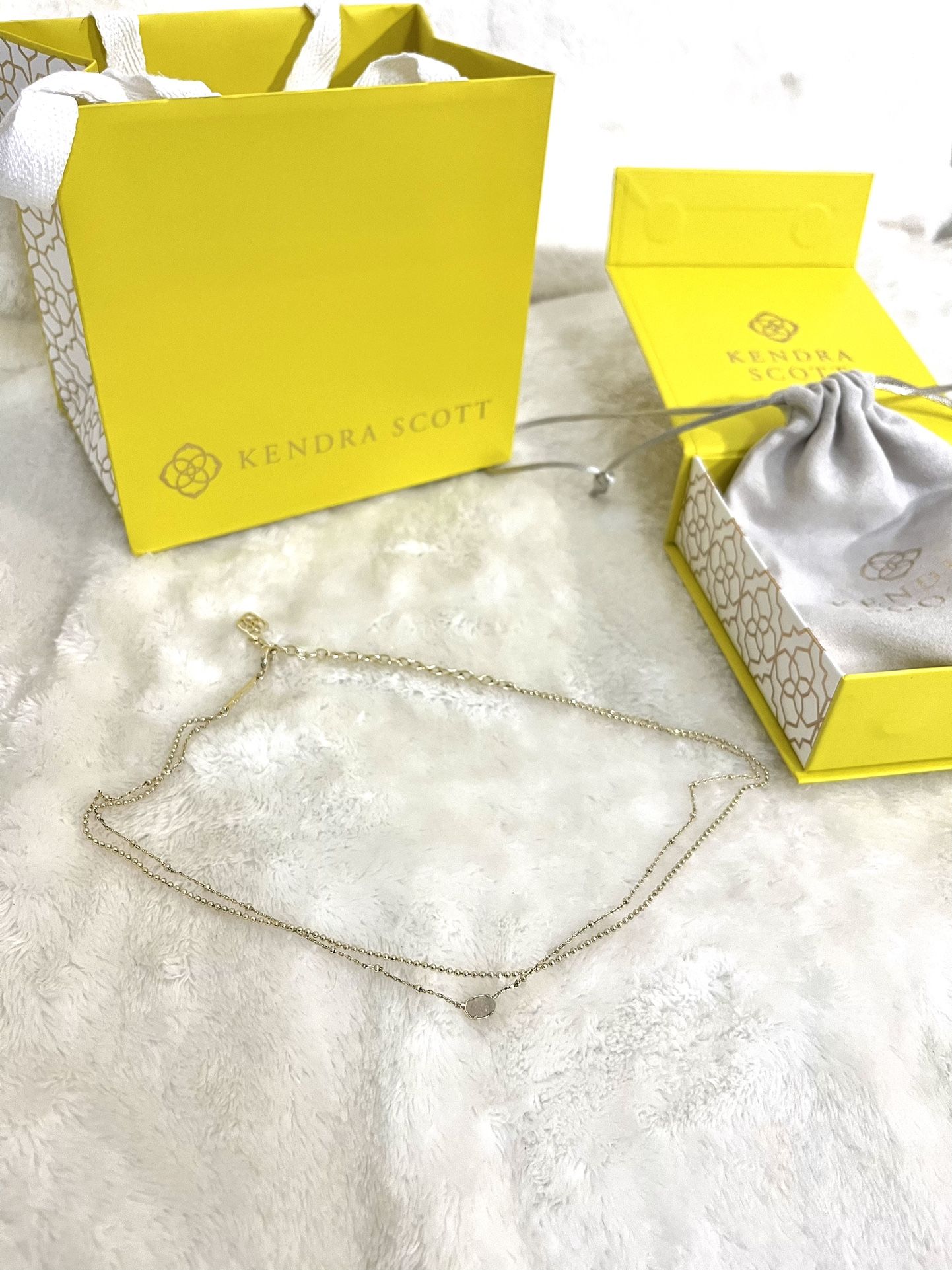 Kendra Scott Necklace 