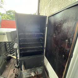 MASTERBUILT Smoker