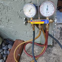 Yellow Jacket Manifold 