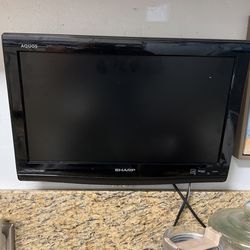 22” TV Color
