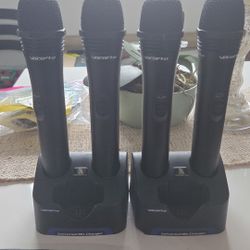 VocoPro UHF5805 Wireless Mic System
