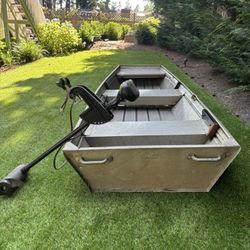 Aluminum Boat 10’ Flat Bottom And Trolling Motor