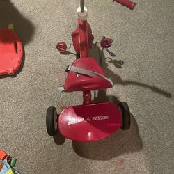 Tricycle for toodlers