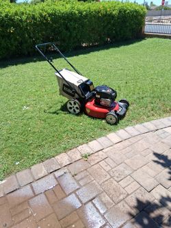 Nice Toro lawnmower working like new  not self propelled, not self  propelled $140