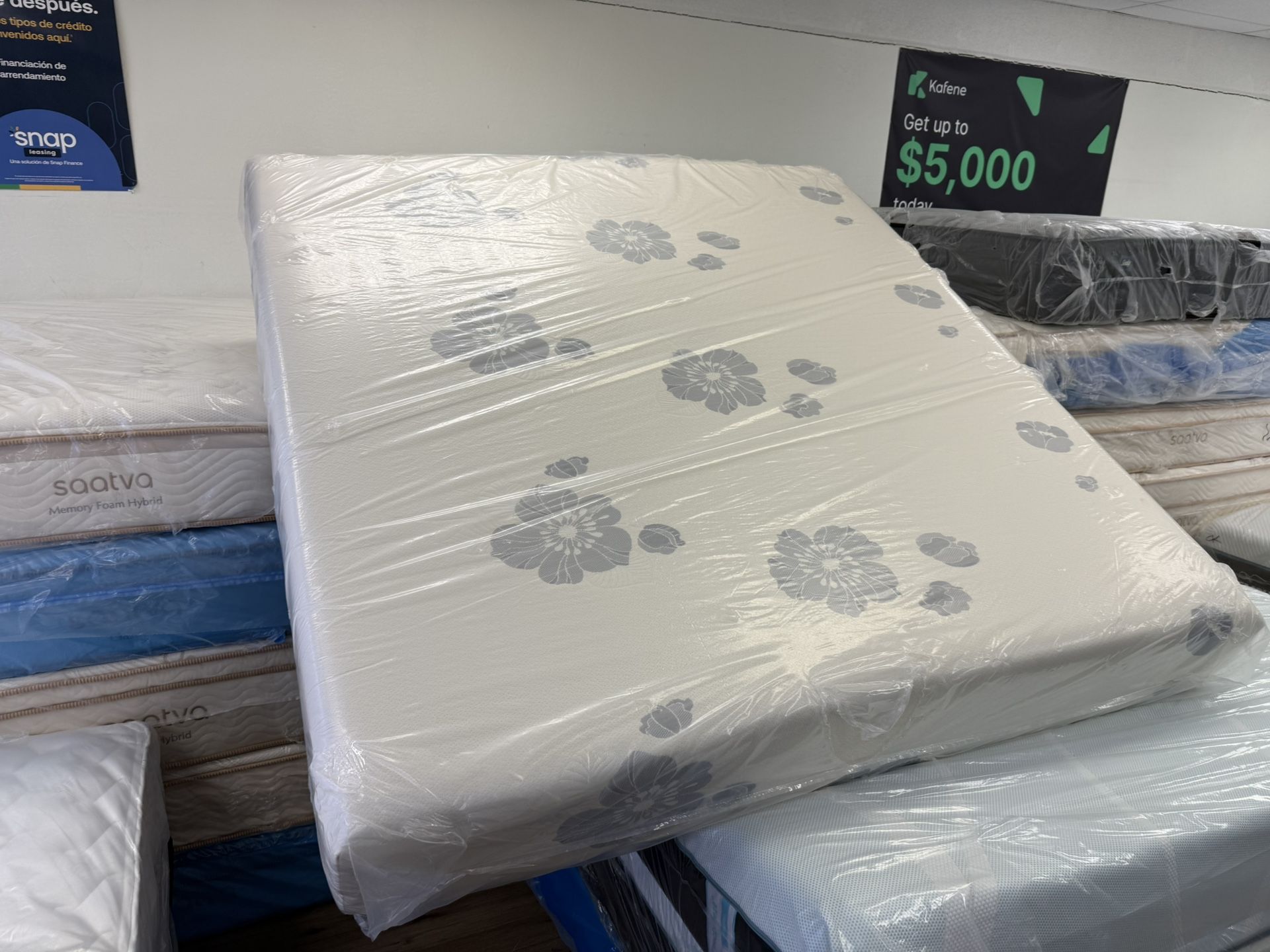 King Size Memory Foam Mattress $299 Includes Box Springs