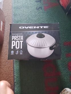 The OVENTE 4.8 Quart Stovetop Stainless Steel Pasta Pot