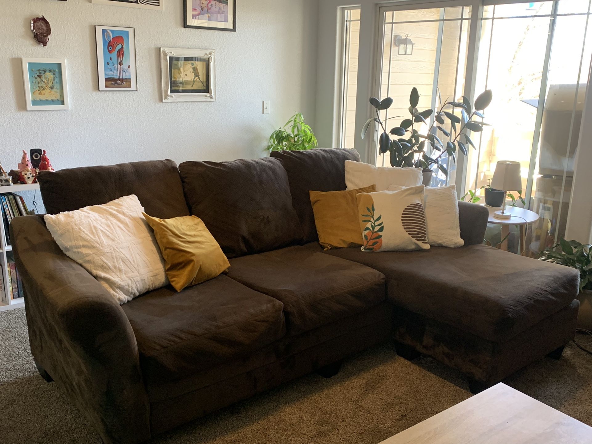 Couch (chaise lounge)