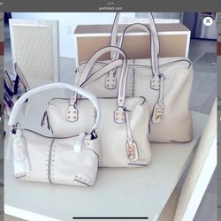 MICHAEL KORS Astor Set Studded Leather Weekender Bags