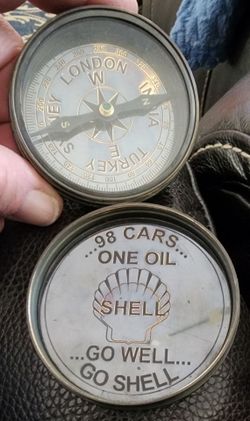 Extremely Rare "1968 London To Sydney Shell" Compass