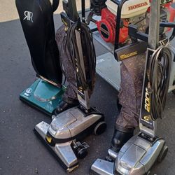 VACUUMS KIRBY AND RR.SUPERLITE EXCELLENT CONDITIONS 