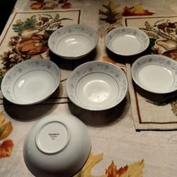 Fine china japan bowls