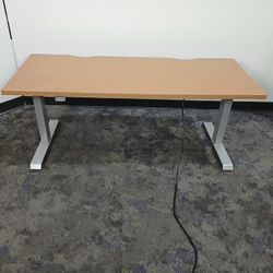 Desk Electric ⚡️ 79