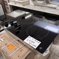 GE 36 in. 5 Burner Element Radiant Electric Cooktop Built-in Knob Control in Black