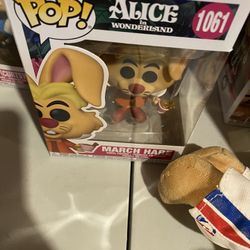 Alice in wonderland Funko Pop Set Full Collection $125 for 5 Funkos 