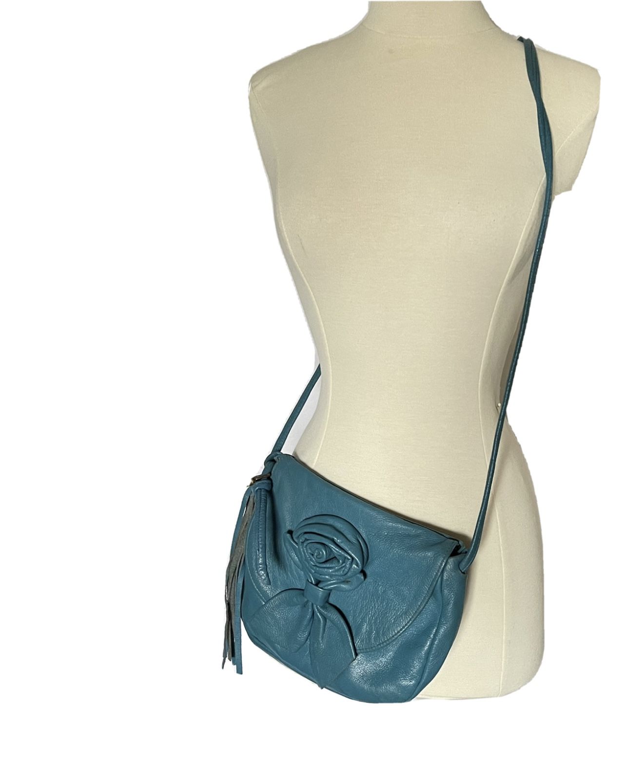 Nashville Tn Vintage 100% Leather Teal Blue Fringe Rose Crossbody Bag