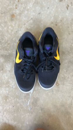 KOBE 5.5Y basketball shoes
