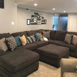 Tracling Slate Sectional /couch /Living room set