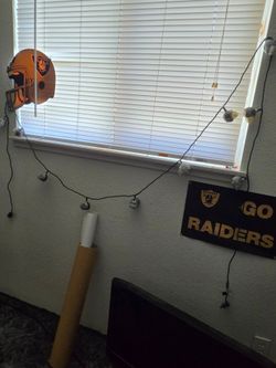 Raiders Decor