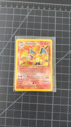 1999 Pokémon Base Set Charizard Holo #4/102 – Vintage WOTC