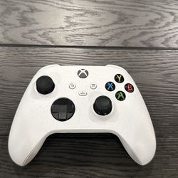 Xbox Series X Controller (Robot White)