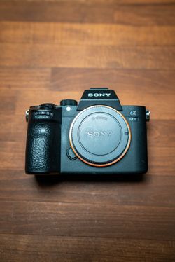 Sony A7iii Body - Digital Camera Body 24.2MP Full Frame
