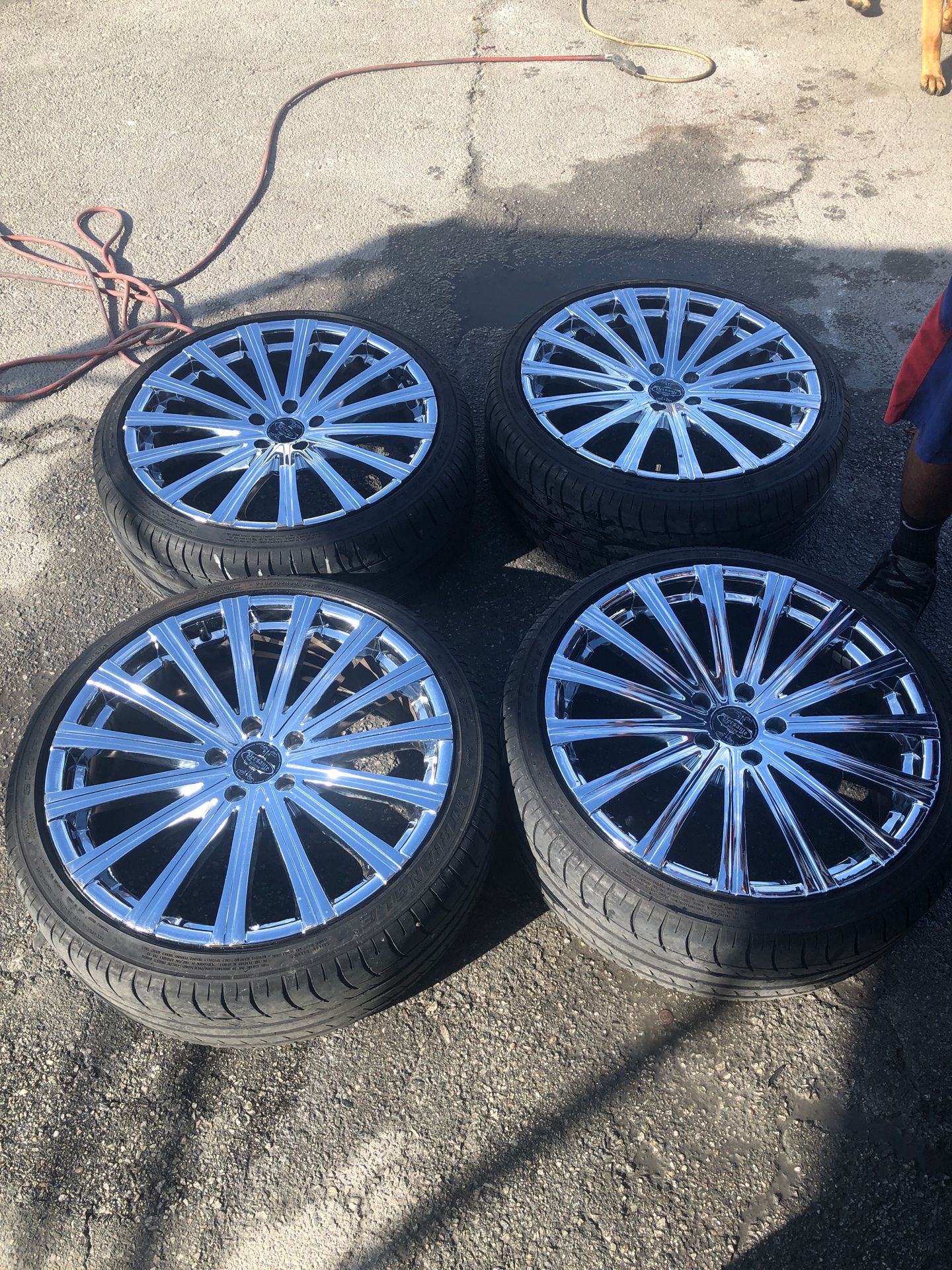 Toyota Avalon 20” wheels & tires